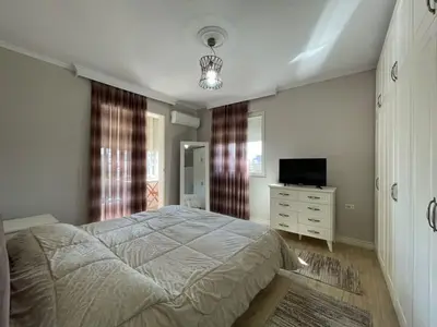 Apartament 2+1 me qera në Bulevardi Zogu I, Tiranë, 123 m². Foto 7 nga 11