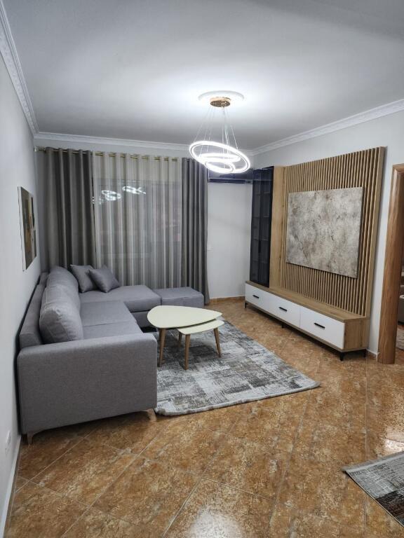 Apartament 2+1 në shitje në Lagja 13, Durrës, 90 m². Foto 7 nga 12