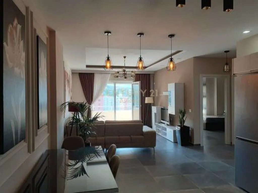 Apartament 2+1 në shitje në Kisha Ortodokse, Vlorë, 110 m². Foto 1 nga 5
