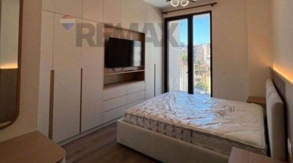 Apartment for rent in Rruga e Kosovarëve, Tirana, 120 m². Photo 3 of 3