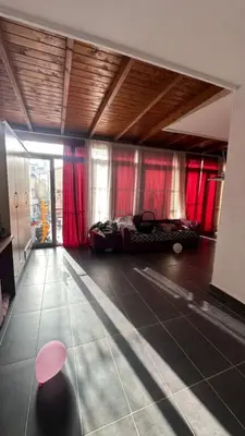 Apartament 2+1 në shitje në Rruga Vaso Pasha, Durrës, 170 m². Foto 3 nga 6