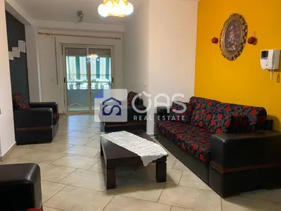 Apartament 2+1 me qera në Rruga Fortuzi, Tiranë, 95 m². Foto 7 nga 8
