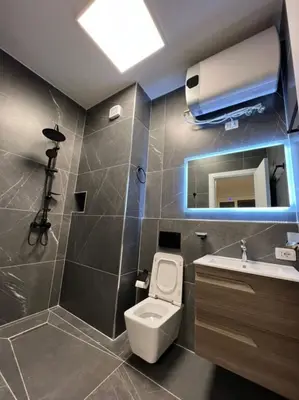 Ufficio in affitto a Rruga Jeronim de Rada, Tirana, 135 m². Foto 4 di 10