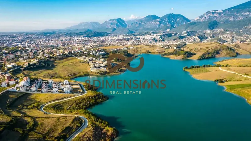 Land for sale in Farkë, Tirana, 17,000 m²