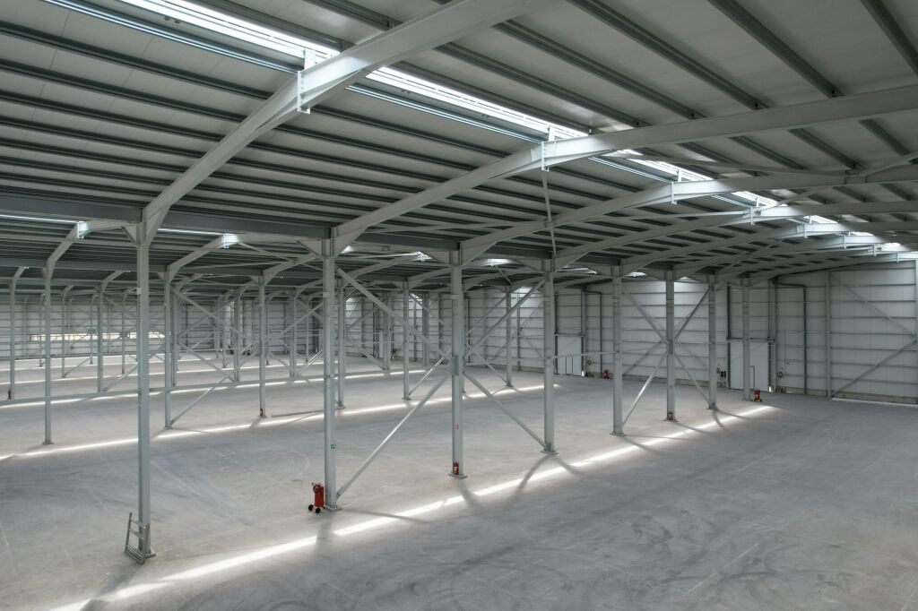 Magazzino in vendita a Rinas, Vorë, 6.125 m²