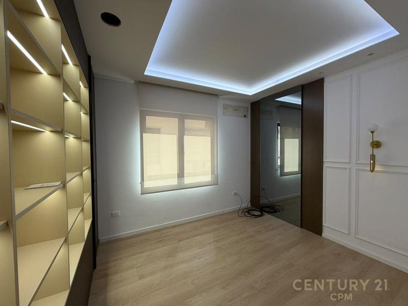 Office for rent in Blloku, Tirana, 130 m²