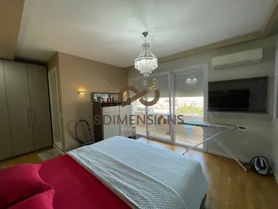 Apartament 3+1 në shitje në Kopshti Botanik Zoologjik, Tiranë, 180 m². Foto 7 nga 12