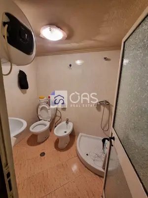 Zyrë në shitje në Rruga e Durrsit, Tiranë, 148 m². Foto 3 nga 12