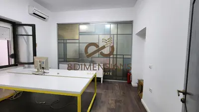 Ufficio in affitto a Blloku, Tirana, 900 m². Foto 5 di 12