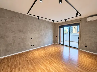 Office for rent in 9 Katëshet, Tirana, 145 m². Photo 2 of 12