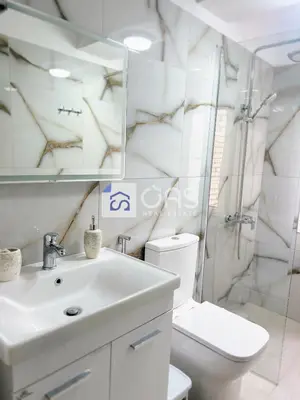 Apartament 1+1 me qera në Tiranë, 78 m². Foto 11 nga 12