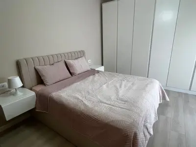 Apartament 2+1 me qera në Don Bosko, Tiranë, 130 m². Foto 3 nga 7