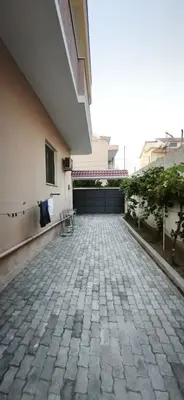 Shtëpi private në shitje në Rruga Iliaz Kosova, Elbasan, 323 m². Foto 6 nga 8