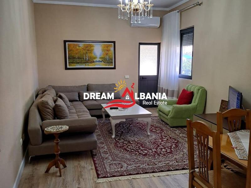 Vilë 1+1 në shitje në Lagjia 13, Durrës, 679 m²