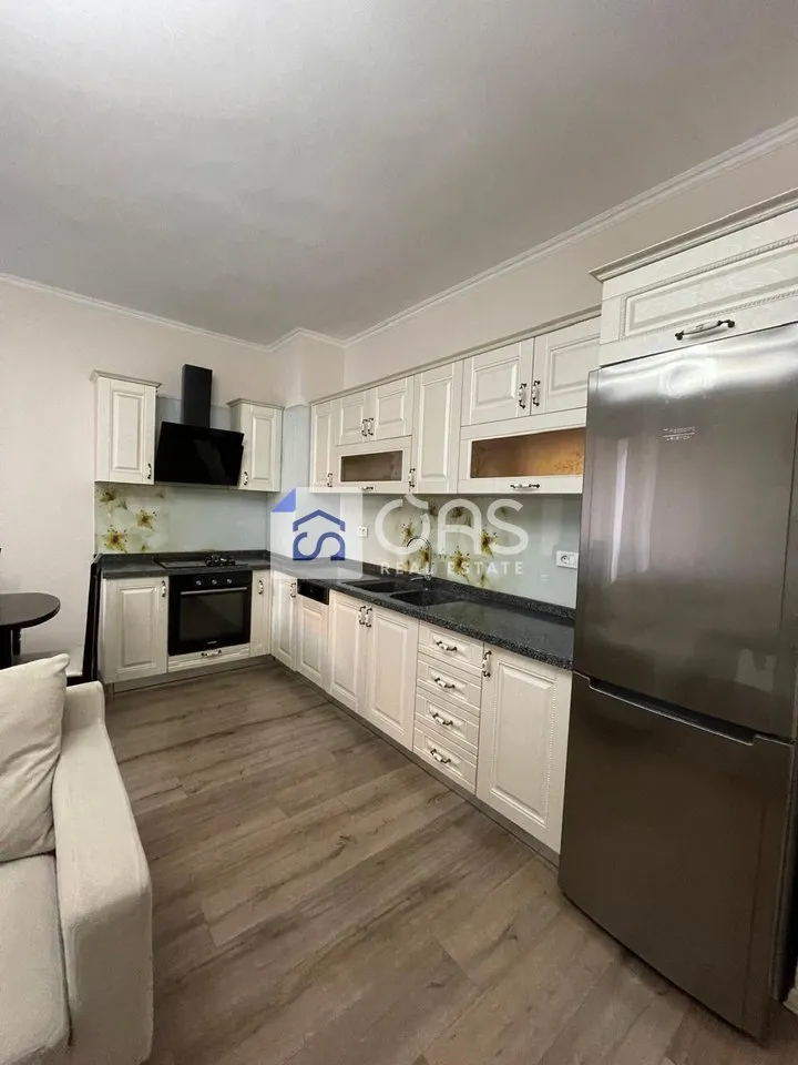 Apartament 2+1 me qera në Fresku, Tiranë, 96 m². Foto 1 nga 6