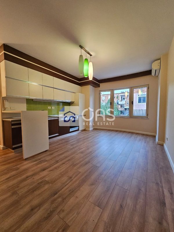 Apartament 1+1 në shitje në Rruga Mine Peza, Tiranë, 67 m²