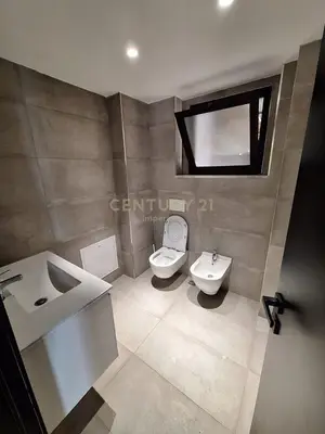 Office for rent in Torre Drin, Tirana, 150 m². Photo 7 of 9
