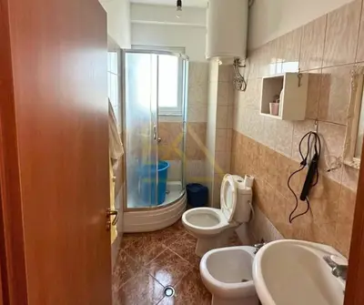 Appartamento 2+1 in affitto a Casa Italia, Tirana, 120 m². Foto 4 di 7