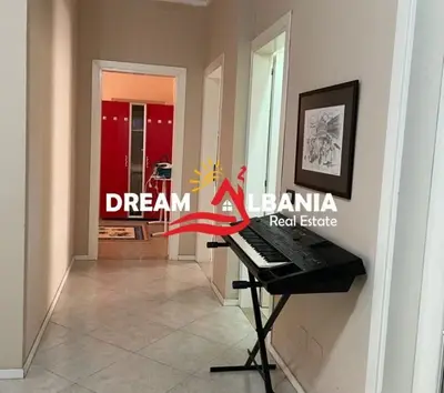 Appartamento 3+1 in affitto a Rruga Bardhok Biba, Tirana, 139 m². Foto 8 di 12