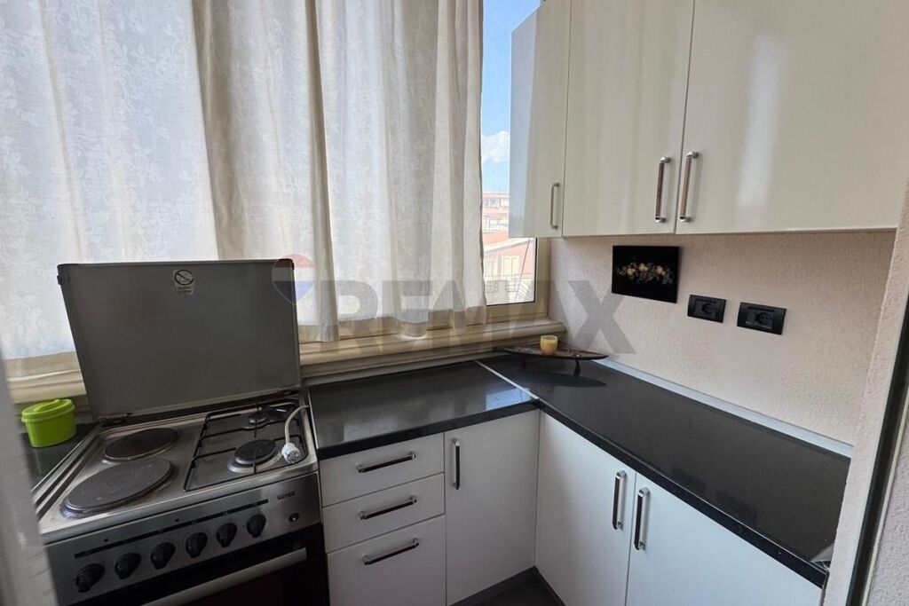 Apartment for rent in Rruga Rrapo Hekali, Tirana, 90 m². Photo 3 of 3