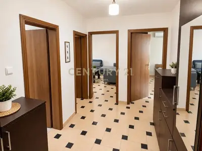 Apartament 2+1 në shitje në Oxhaku, Tiranë, 76 m². Foto 6 nga 7