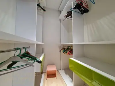 Apartament 2+1 me qera në Vila e Artё, Tiranë, 135 m². Foto 7 nga 9