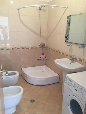 Apartment 1+1 for rent in Rruga Xhanfize Keko, Tirana, 60 m². Photo 9 of 9