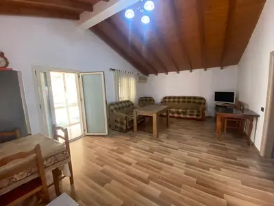 Shtëpi private 2+1 me qera në Auto Servis Adi, Durrës, 90 m². Foto 3 nga 7