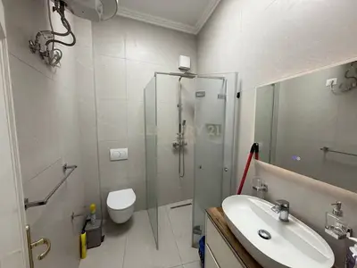 Appartamento 2+1 in affitto a Blloku, Tirana, 91 m². Foto 8 di 10