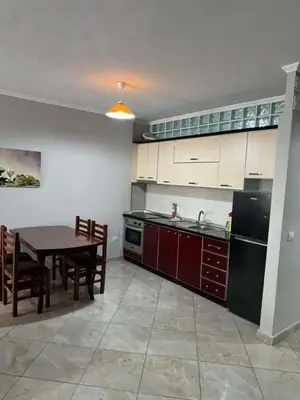 Appartamento 1+1 in affitto a Rruga Dalip Peza, Durazzo, 62 m². Foto 3 di 8