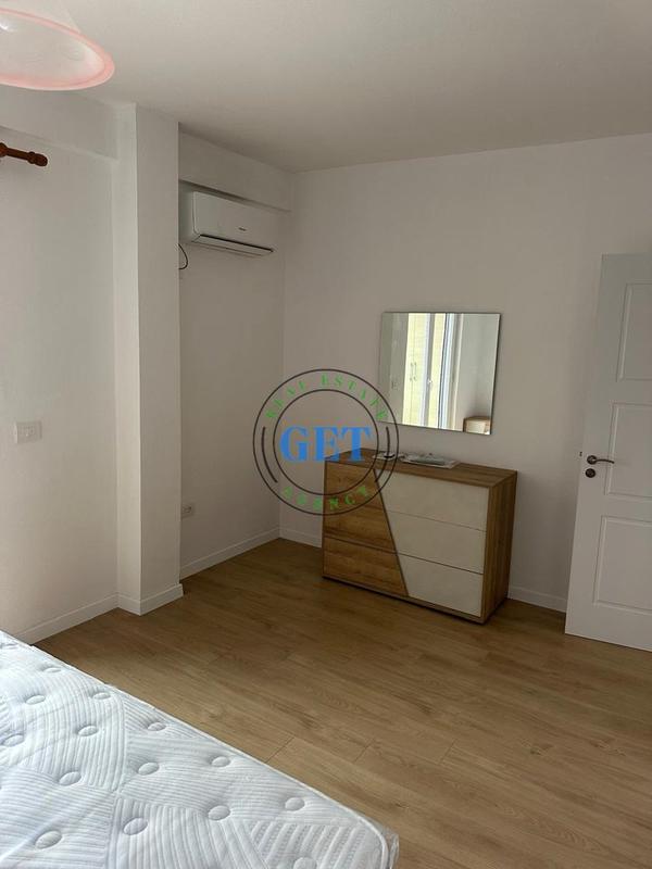 Apartament 3+1 në shitje në Tregu i Fruta-Perimeve, Durrës, 120 m². Foto 11 nga 12