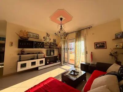 Apartament 2+1 në shitje në Transballkanike, Vlorë, 110 m². Foto 2 nga 10