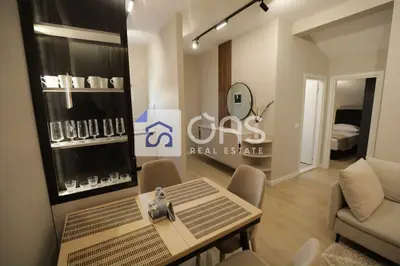 Apartament 2+1 me qera në Kinostudio, Tiranë, 80 m². Foto 2 nga 7