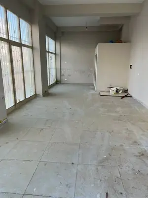 Ambient biznesi në shitje në Tregu Industrial, Durrës, 58 m². Foto 2 nga 6