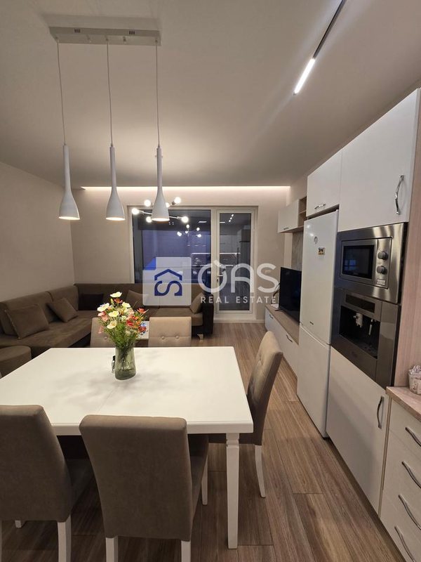 Appartamento 2+1 in affitto a Bulevardi i Ri, Tirana, 102 m²