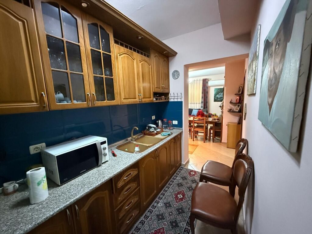 House for sale in Rruga Zydi Herri, Tirana, 140 m². Photo 3 of 3