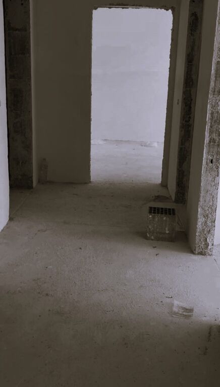 Appartamento 2+1 in vendita a Paskuqan, Kamza, 112 m². Foto 1 di 3