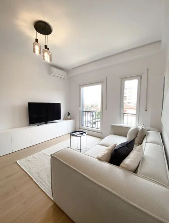 Appartamento 1+1 in affitto a Jordan Misja, Tirana, 65 m². Foto 3 di 3