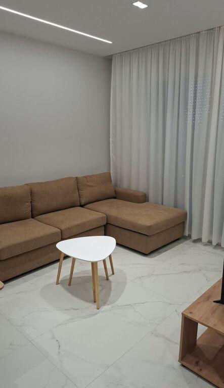 Apartment 2+1 for rent in Paskuqan, Kamëz, 60 m²