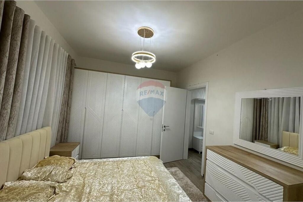 Apartment for sale in Liqeni i Thatë, Tirana, 110 m². Photo 3 of 3