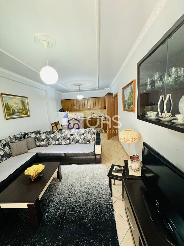 Appartamento 2+1 in affitto a Astir, Tirana, 120 m²