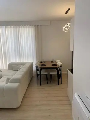 Appartamento 1+1 in affitto a Jordan Misja, Tirana, 70 m². Foto 3 di 8
