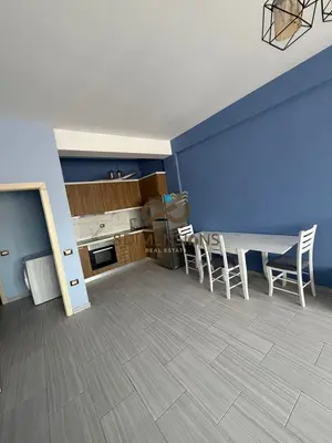 Appartamento 1+1 in affitto ad Astir, Tirana, 60 m². Foto 3 di 7