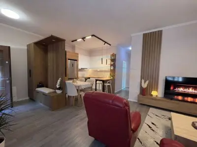 Apartament 2+1 me qera në Pizzeria LakeView, Tiranë, 105 m². Foto 2 nga 6