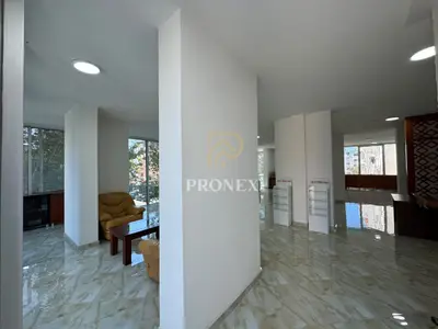 Ambient biznesi me qera në Rruga Hysen Kertusha, Durrës, 146 m². Foto 8 nga 12