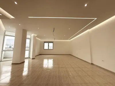 Ufficio in affitto a Rruga e Elbasanit, Tirana, 193 m². Foto 3 di 7