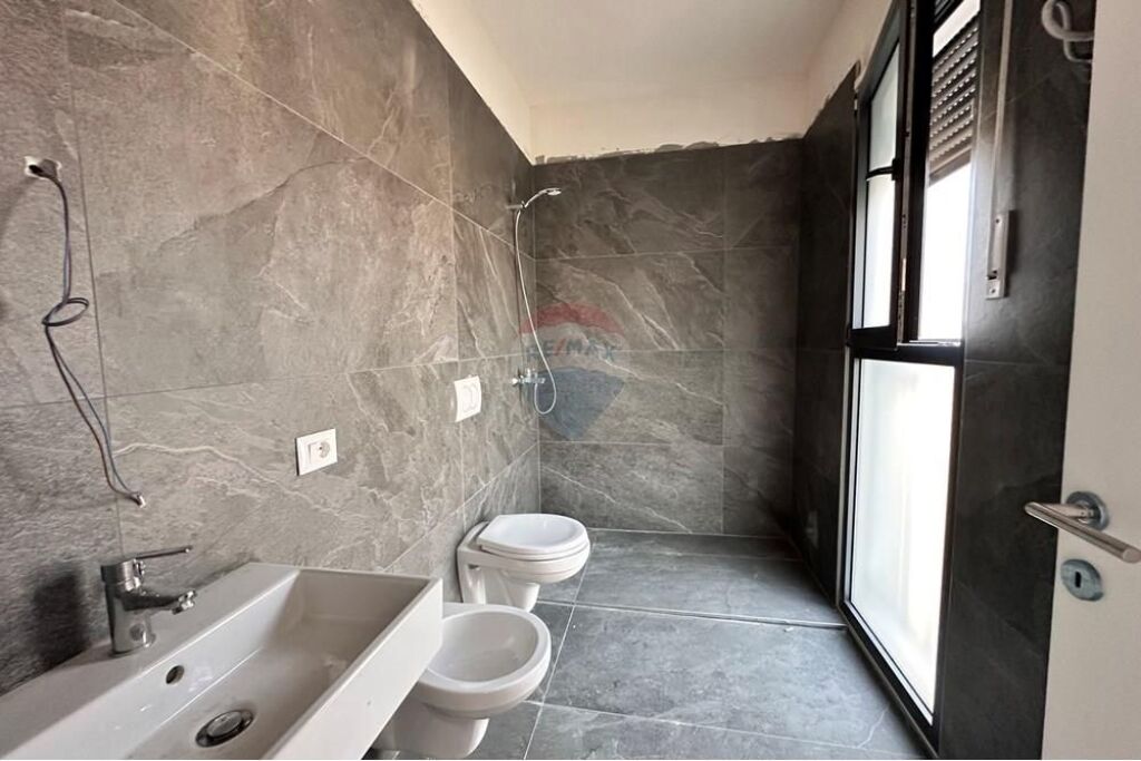 Apartment for rent in Bulevardi i Ri, Tirana, 120 m². Photo 3 of 3