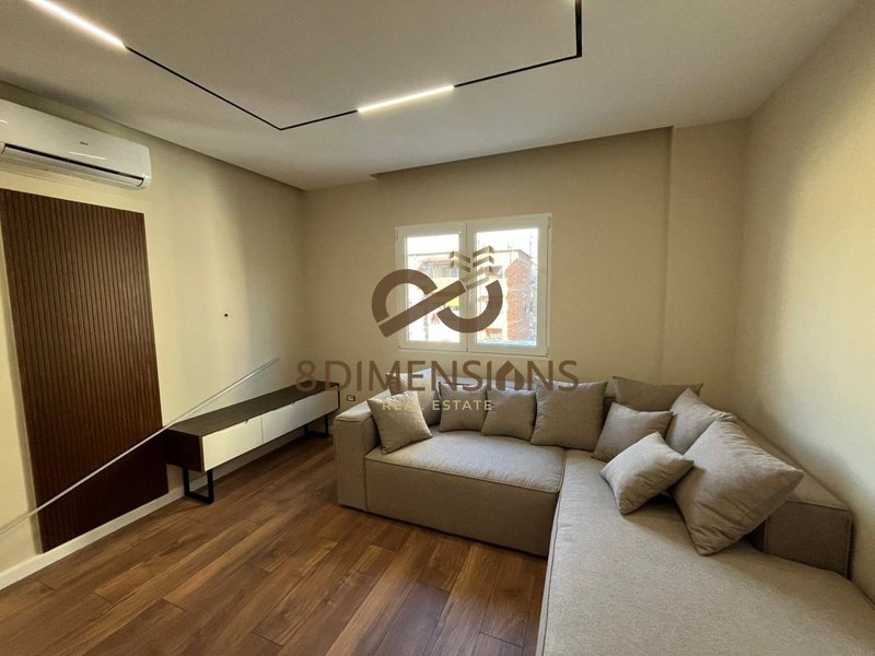 Appartamento 1+1 in vendita a Rruga Mine Peza, Tirana, 57 m²