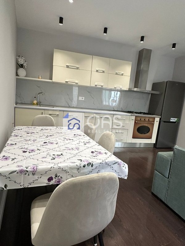 Apartament 1+1 me qera në Yzberisht, Tiranë, 67 m²
