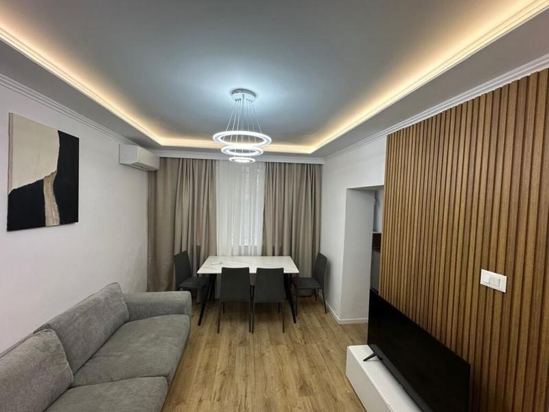 Apartament 2+1 me qera në 21 Dhjetori, Tiranë, 100 m². Foto 5 nga 7